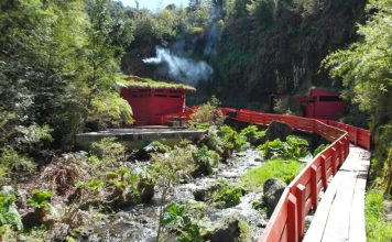 Termas Geométricas (Panguipulli)